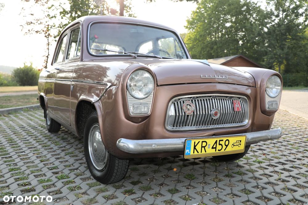 Ford Inny - 1