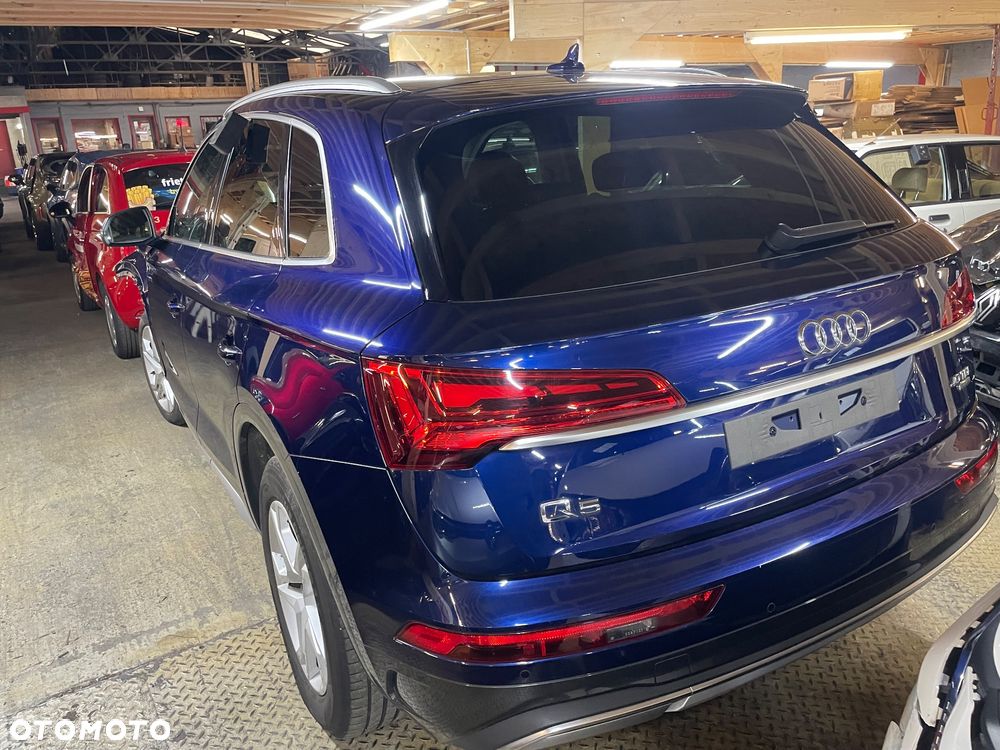 Audi Q5 40 TDI quattro S tronic sport - 3