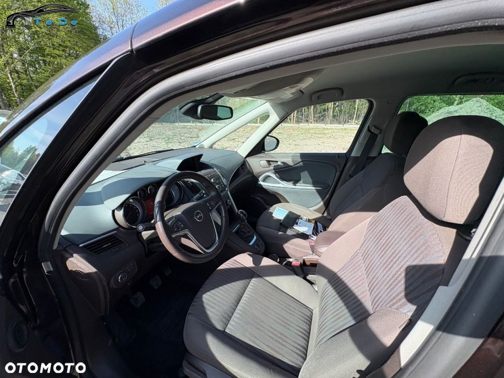 Opel Zafira 1.4 T Cosmo EcoFLEX S&S EU6 - 20