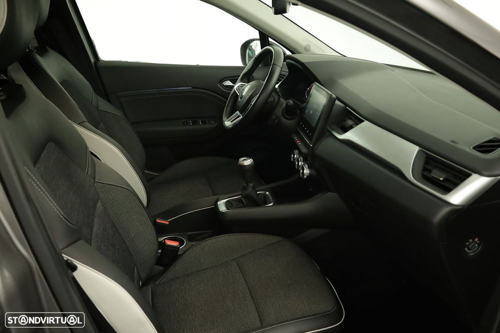 Renault Captur 1.0 TCe Techno Bi-Fuel - 23