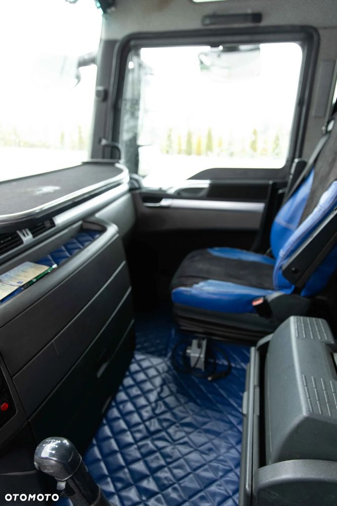 MAN TGX - 12
