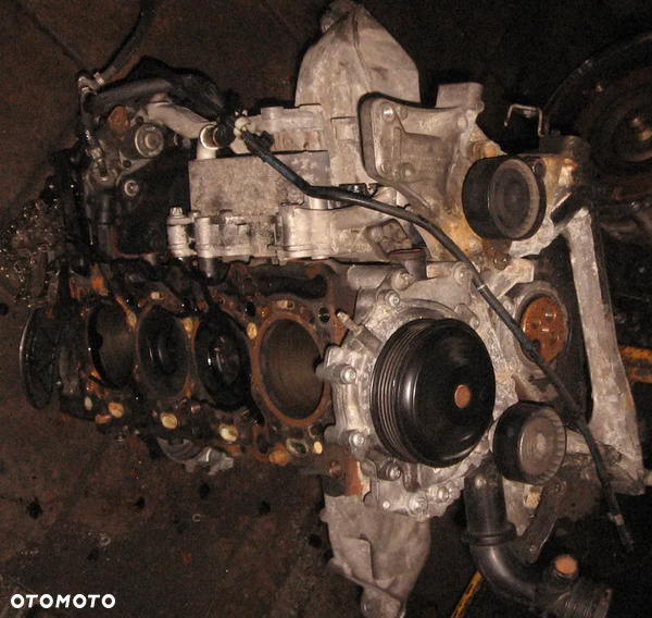 blok silnika wał tłok 2.2 CDI MERCEDES W212 SPRINTER 906