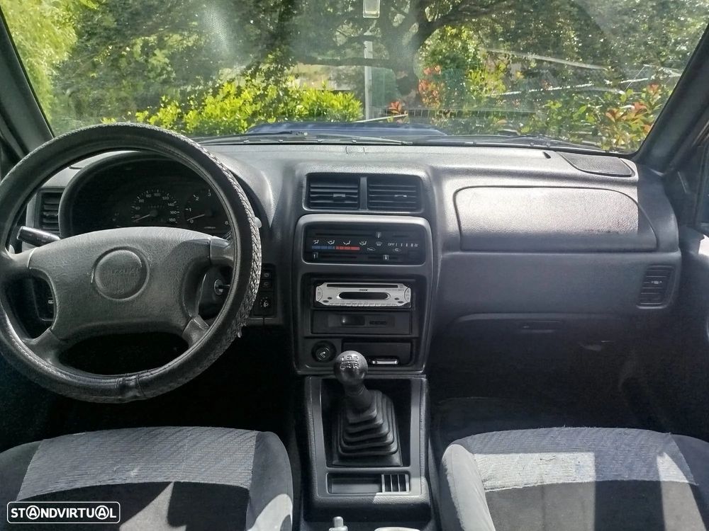 Suzuki Vitara 1.9 TD JLX - 20