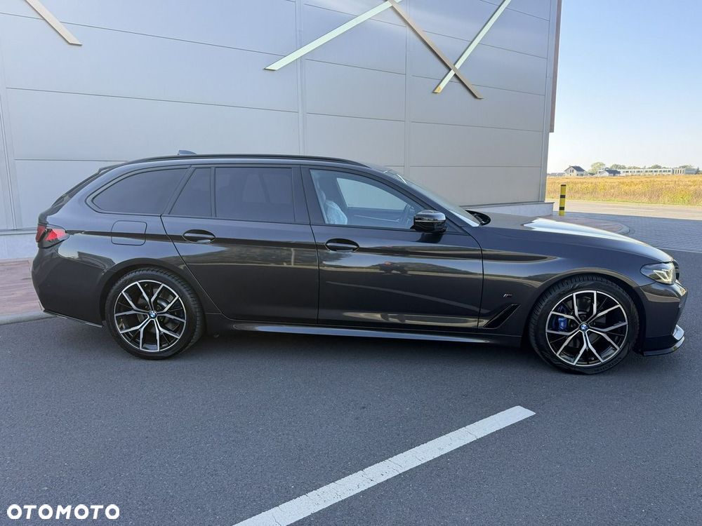 BMW Seria 5 520d xDrive mHEV M Sport sport - 7
