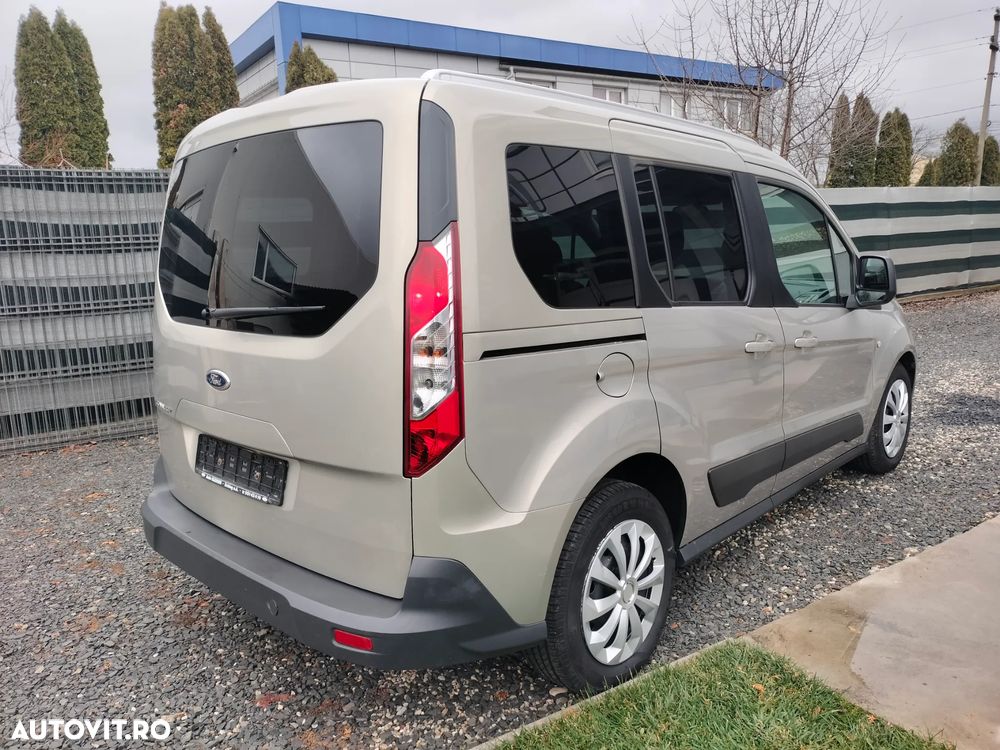 Ford Tourneo Connect - 18