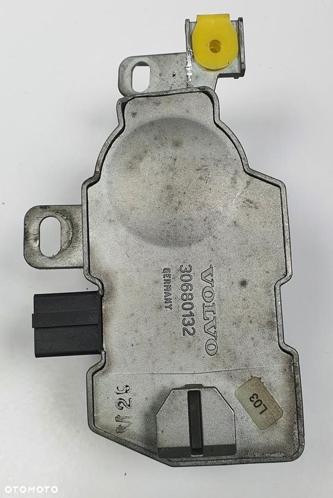 BLOKADA KIEROWNICY VOLVO V50 30680132 - 4