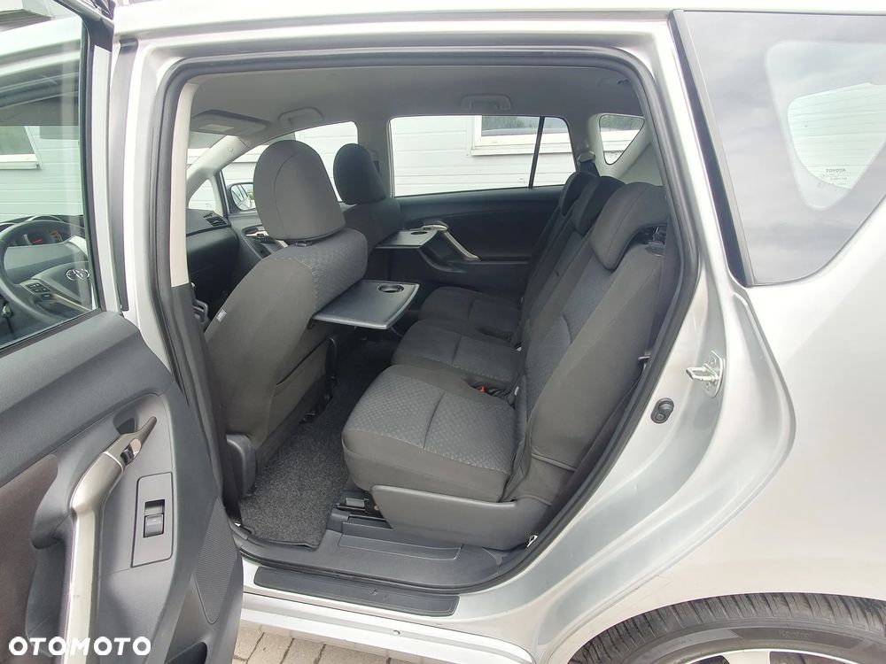 Toyota Verso - 28