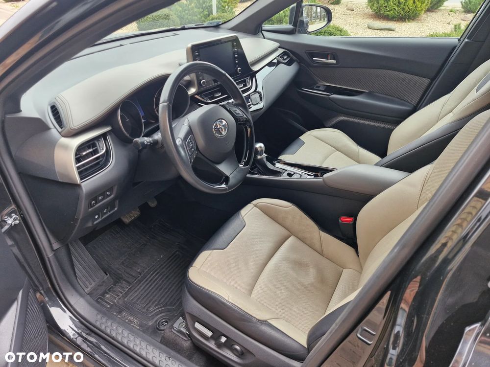 Toyota C-HR 2.0 Hybrid Executive - 20