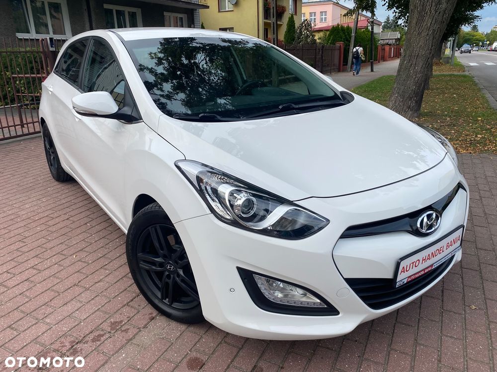 Hyundai i30 1.6 Trend - 21