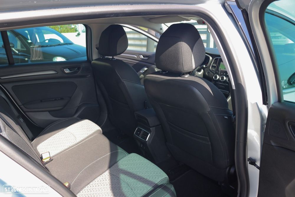 Renault Mégane Sport Tourer 1.5 Blue dCi Limited - 40