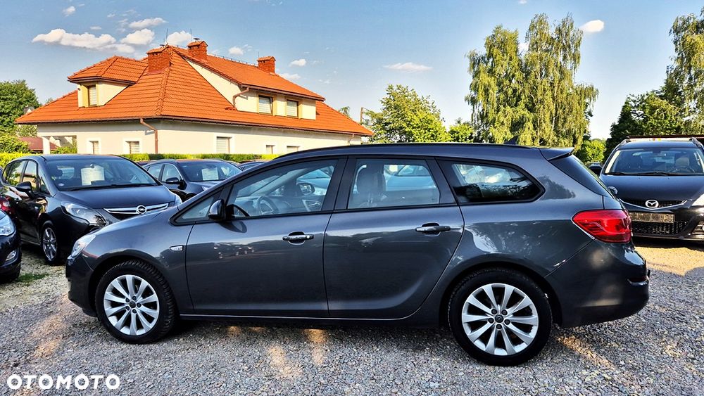 Opel Astra 1.4 T Cosmo S&S - 17