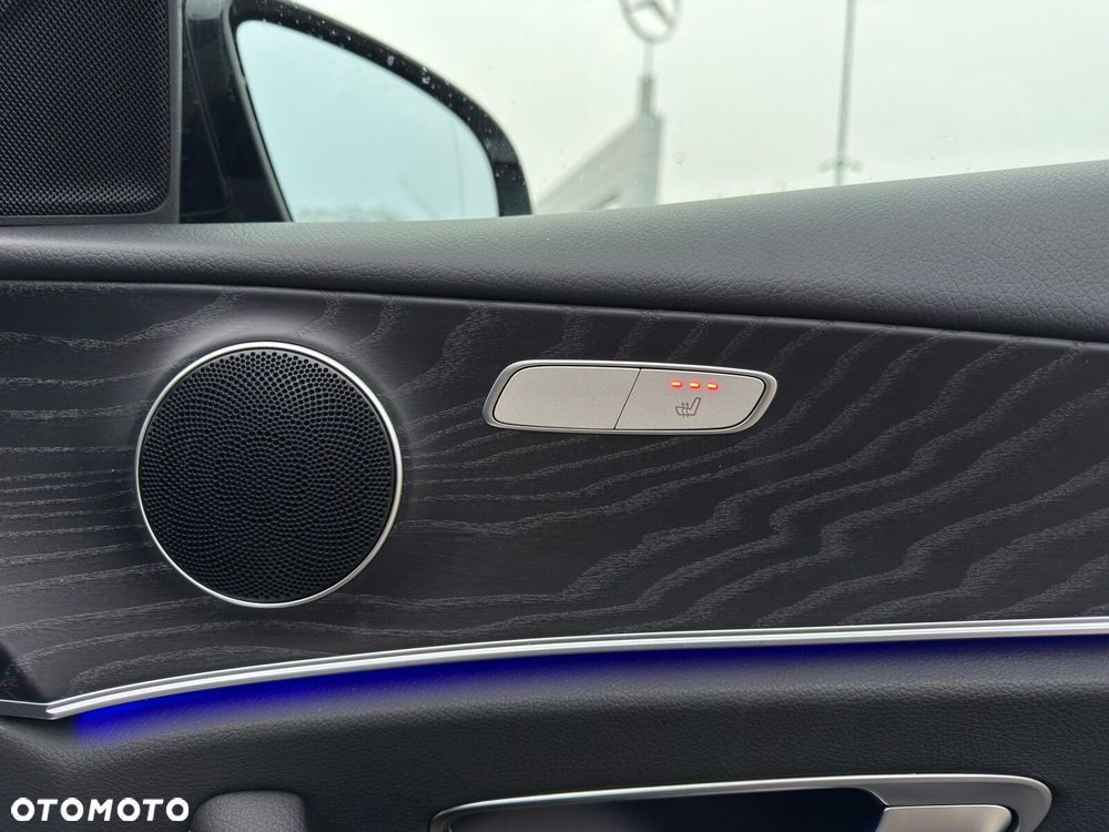 Mercedes-Benz Klasa E 220 d 4-Matic Business Edition - 26