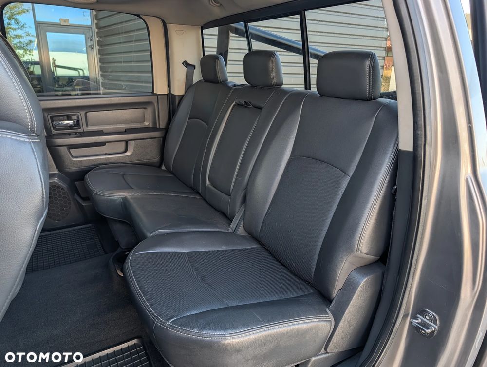 Dodge RAM 5.7 4x4 - 17