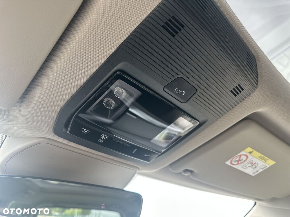 Volkswagen multivan Nowy Multivan L2 2.0 TDI 150 KM DSG 7 biegowa FWD - 23