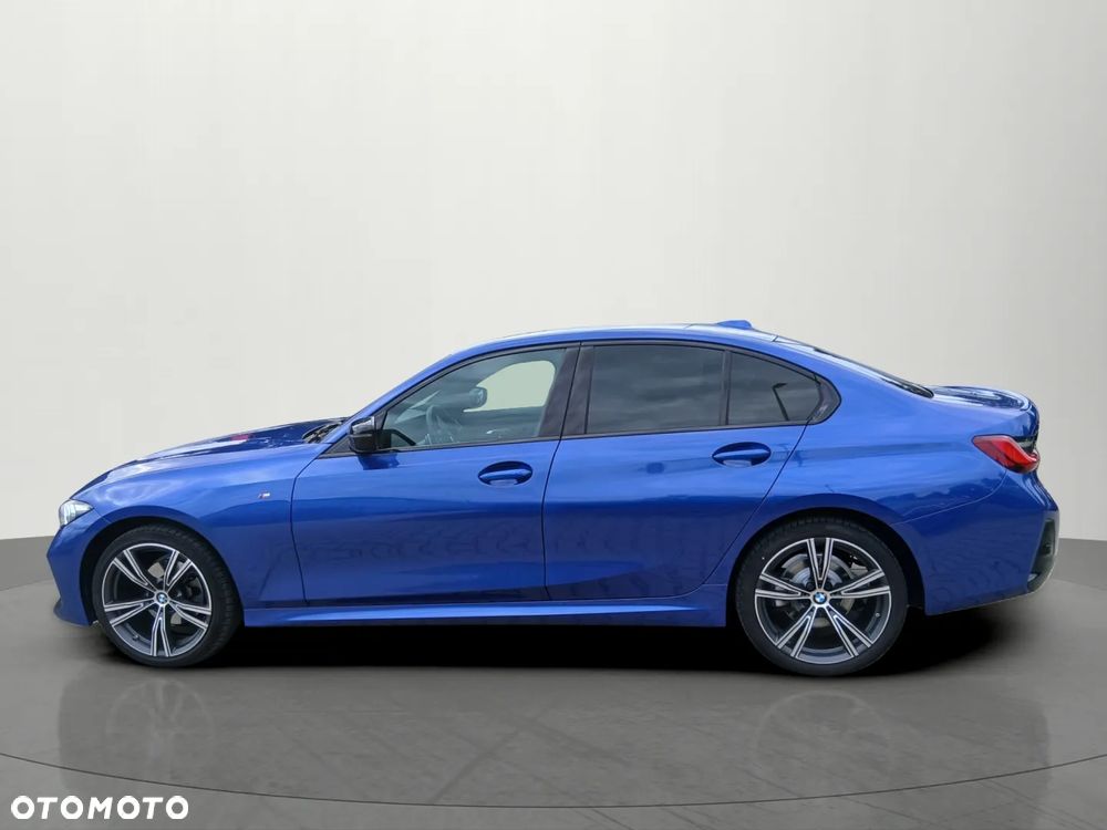 BMW Seria 3 320i M Sport - 3