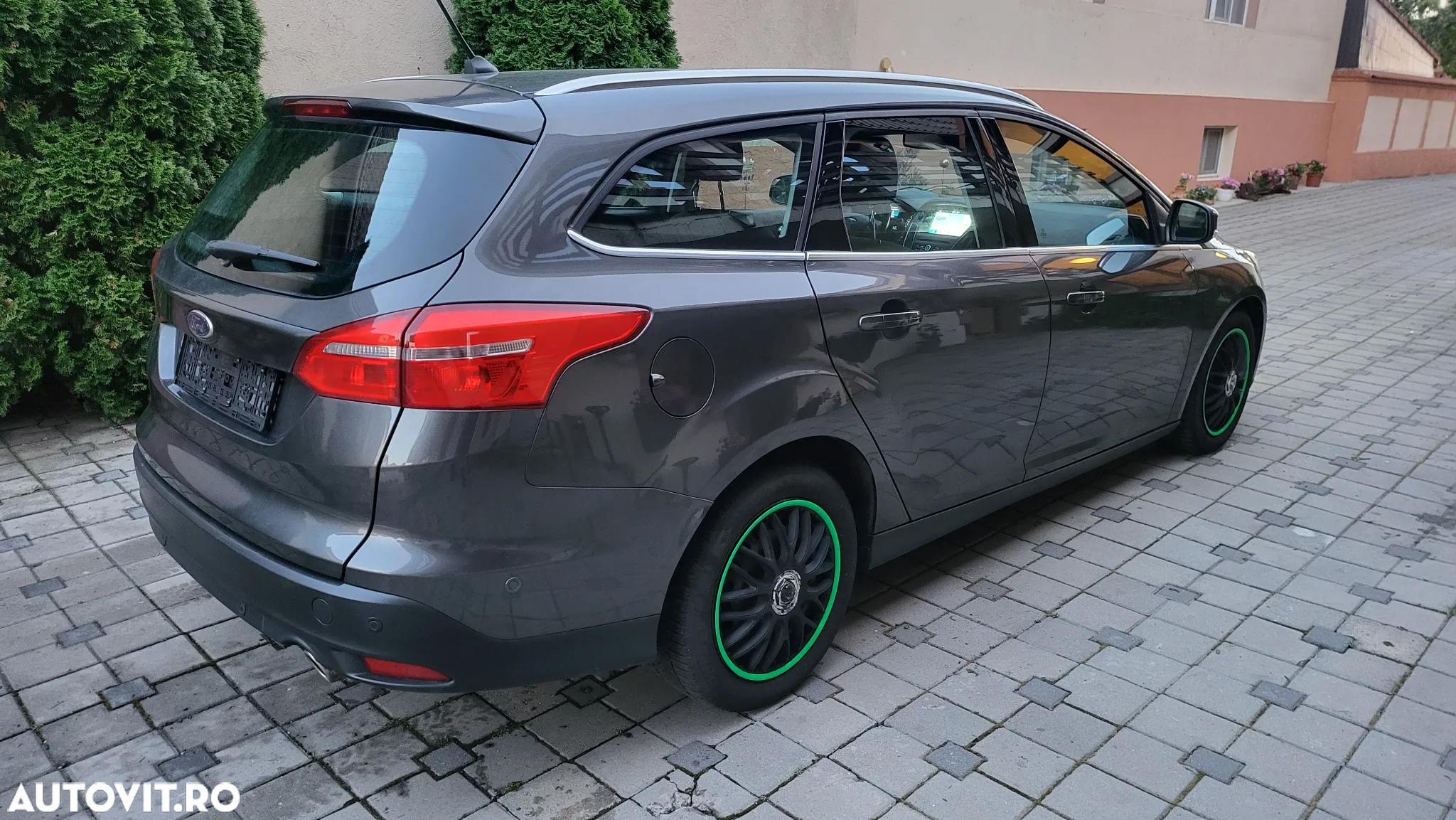 Ford Focus 2.0 TDCi DPF Aut. Titanium - 19