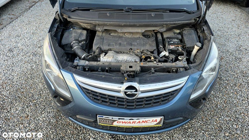 Opel Zafira - 18