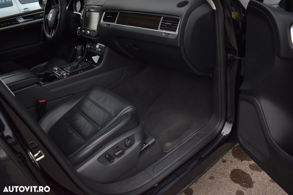 Volkswagen Touareg V6 TDI BMT Supreme Plus - 23
