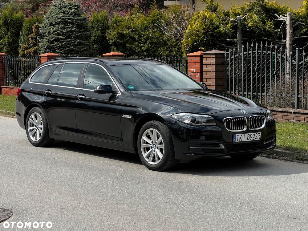 BMW Seria 5 525d xDrive Sport-Aut - 12