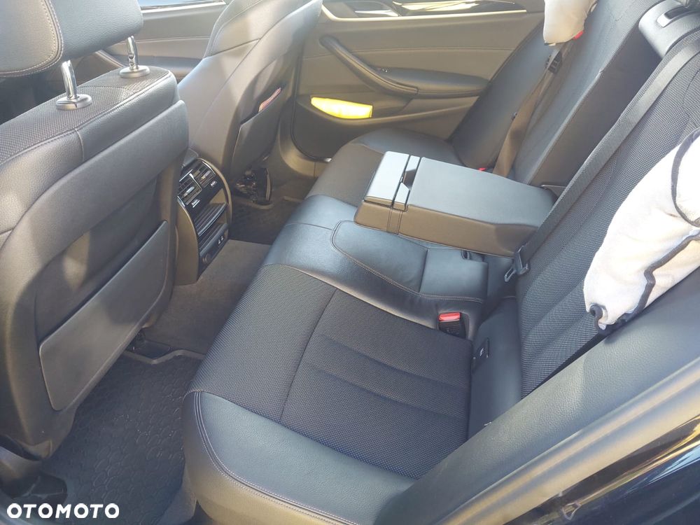 BMW Seria 5 - 16