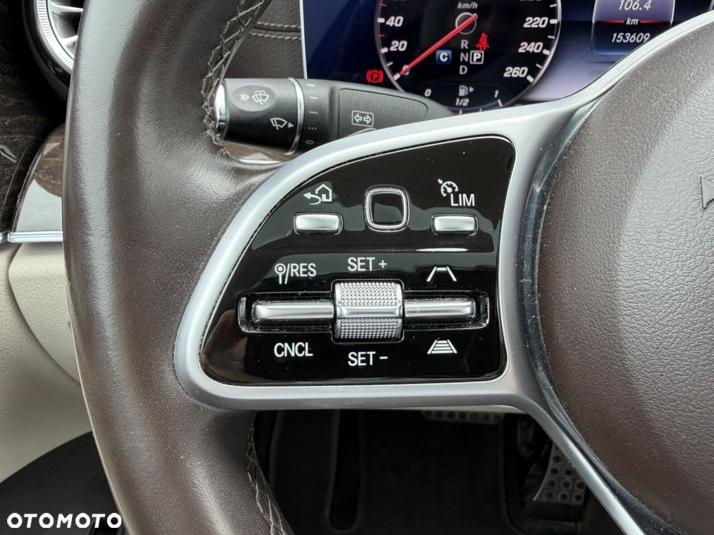 Mercedes-Benz Klasa E 220 d 9G-TRONIC - 29