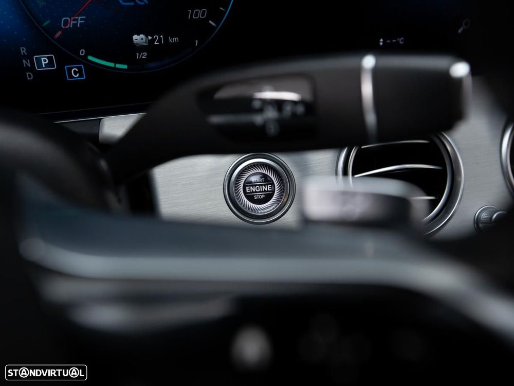 Mercedes-Benz E 300 de 9G-TRONIC - 22