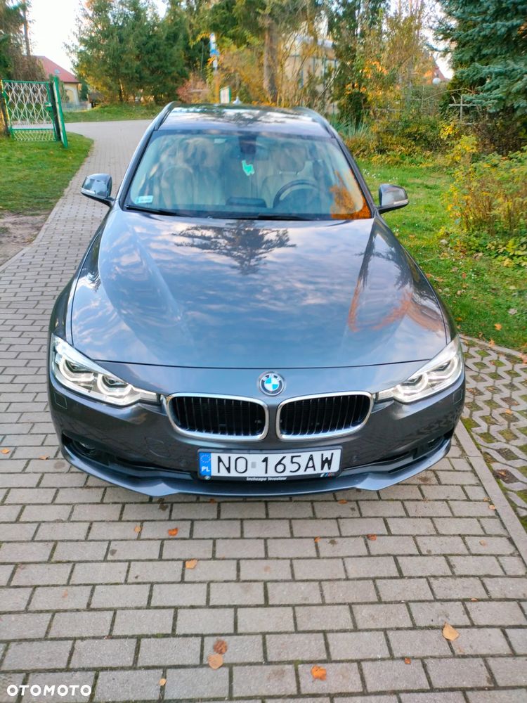 BMW Seria 3 320d - 3