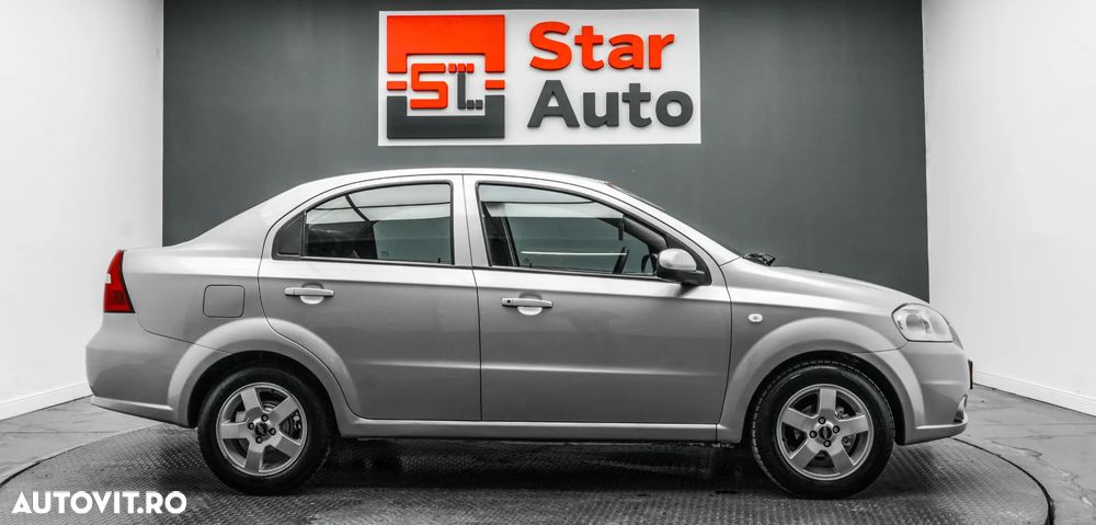 Chevrolet Aveo 1.4i Platinum - 10