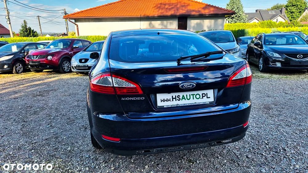 Ford Mondeo - 18