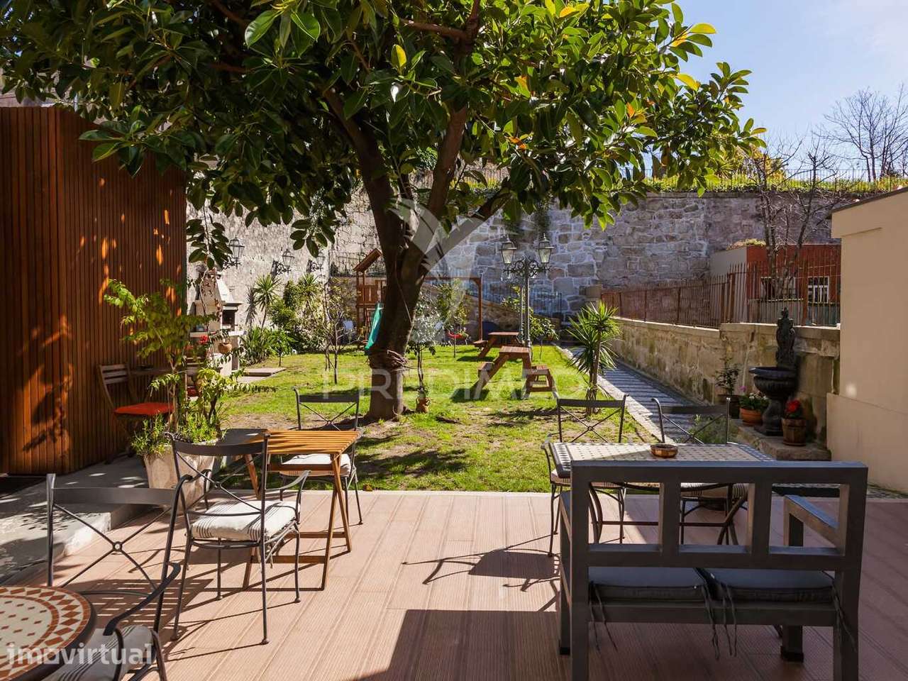 AL com 11 suites baixa Porto - Grande imagem: 4/14
