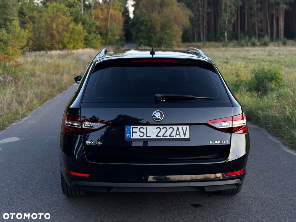 Skoda Superb 2.0 TDI Style - 7