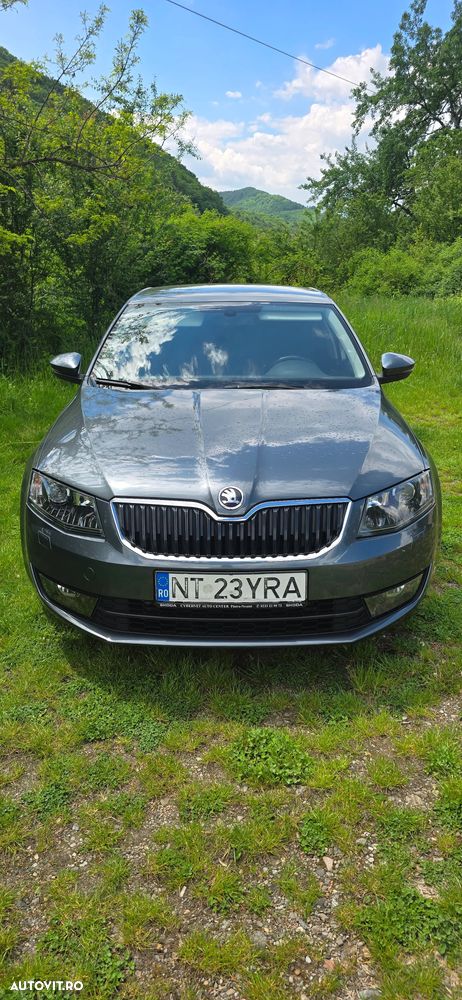 Skoda Octavia 2.0 TDI Style - 1