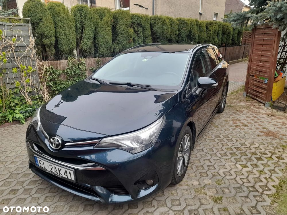 Toyota Avensis 2.0 D-4D Prestige - 7