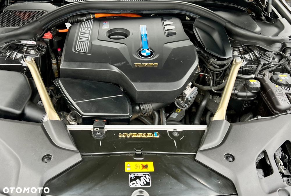 BMW Seria 5 530i Sport Line - 16