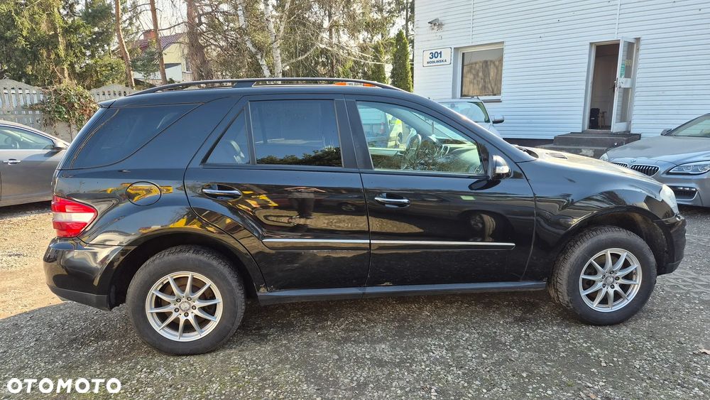 Mercedes-Benz ML 320 CDI 4Matic 7G-TRONIC - 4