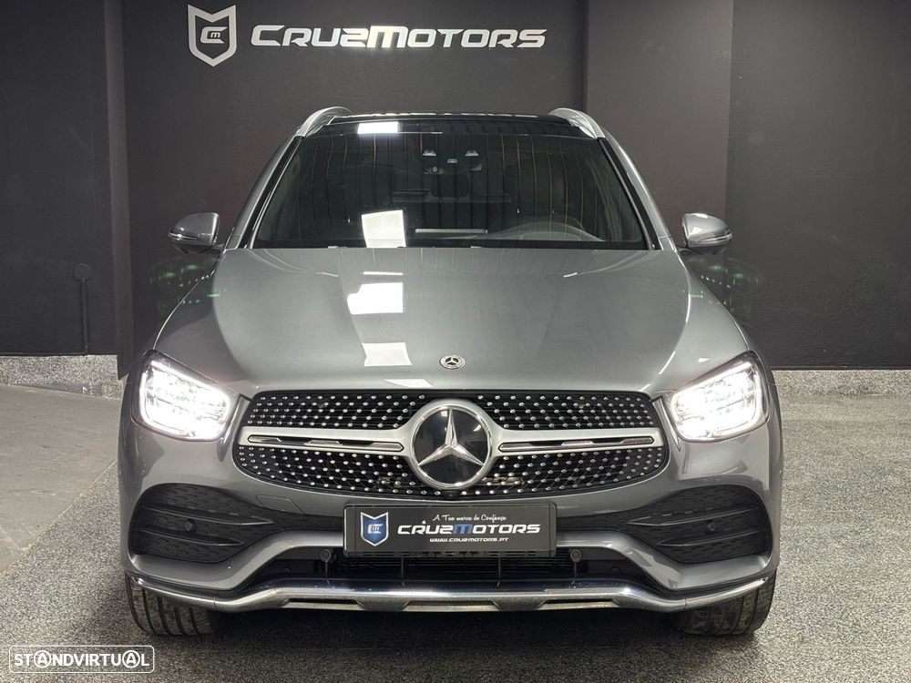 Mercedes-Benz GLC 300 e 4Matic 9G-TRONIC AMG Line - 2