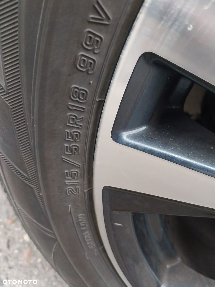 Nissan Qashqai 1.3 DIG-T N-CONNECTA - 19