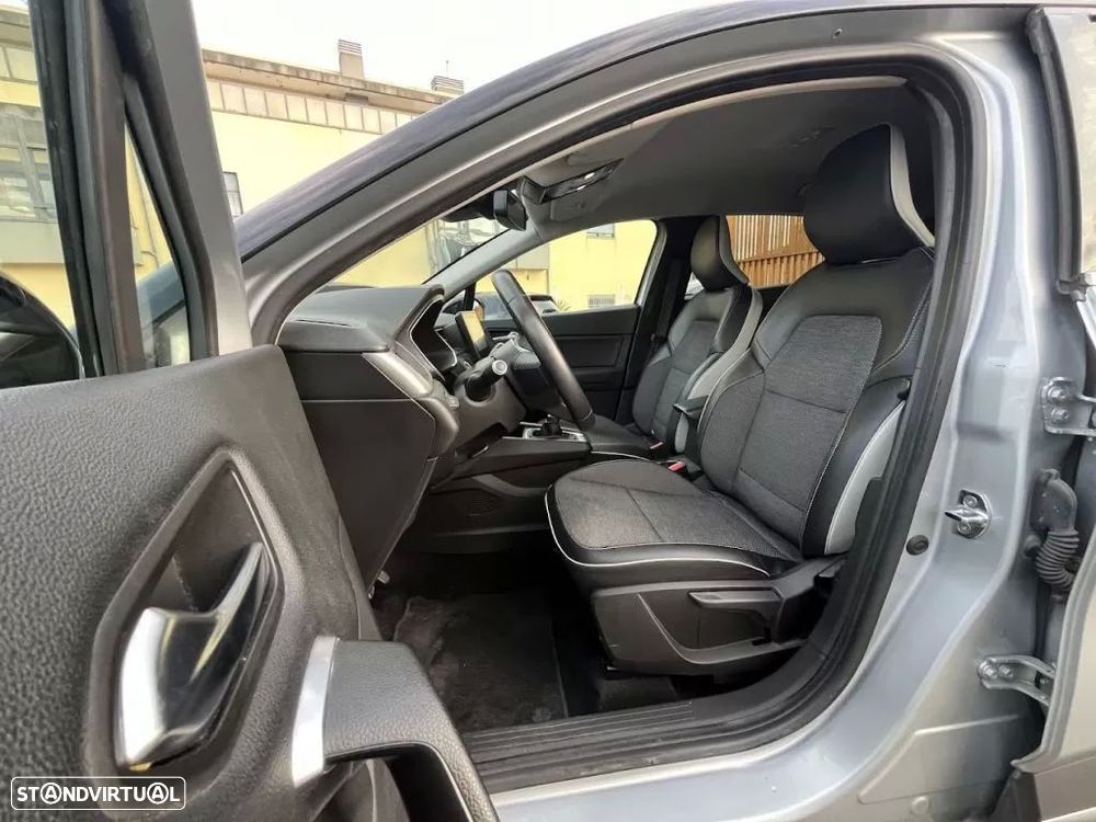 Renault Captur 1.0 TCe Exclusive - 27