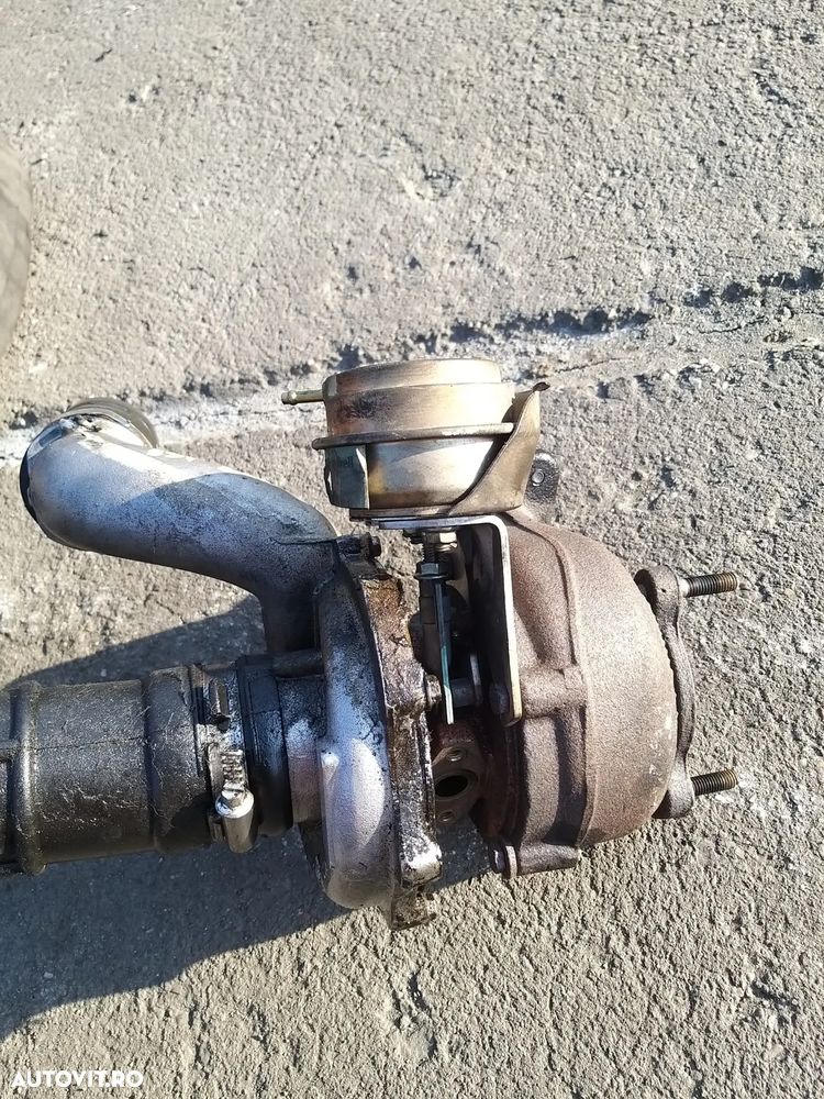 Turbina cod: 8200267138A pentru Renault Espace din 2006 - 1