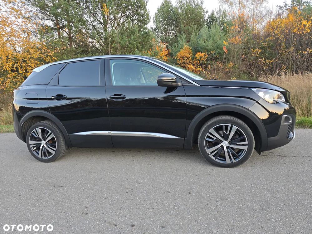 Peugeot 3008 1.5 BlueHDi Allure Pack S&S EAT8 - 32