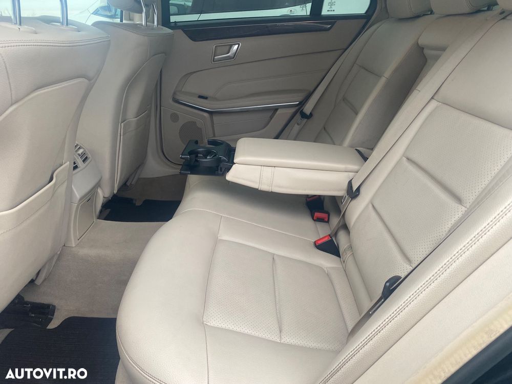 Mercedes-Benz E - 17