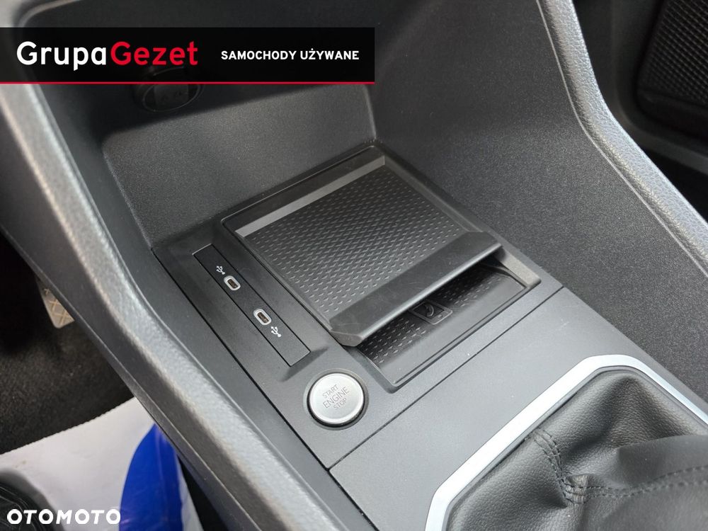 Ford Tourneo Connect - 27
