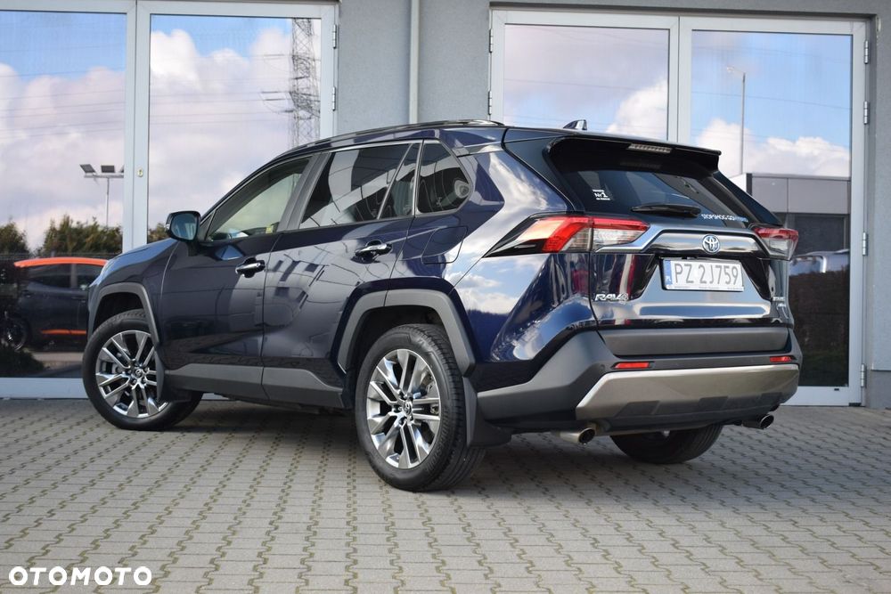Toyota RAV4 - 9