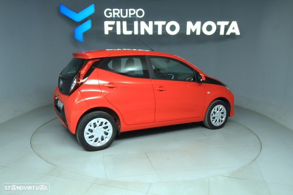 Toyota Aygo 1.0 X-Play+X-Touch - 3