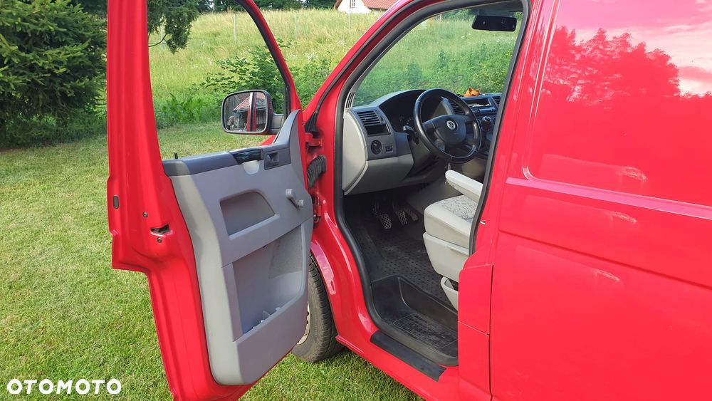 Volkswagen Transporter - 9