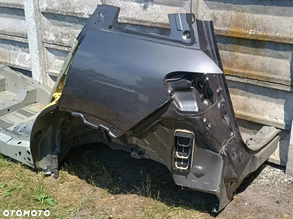 CITROEN C5 AIRCROSS ĆWIARTKA LEWA TYLNA - 2