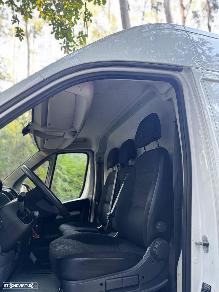 Peugeot Boxer 2.2 BlueHDi 330 L2H2 Premium - 15