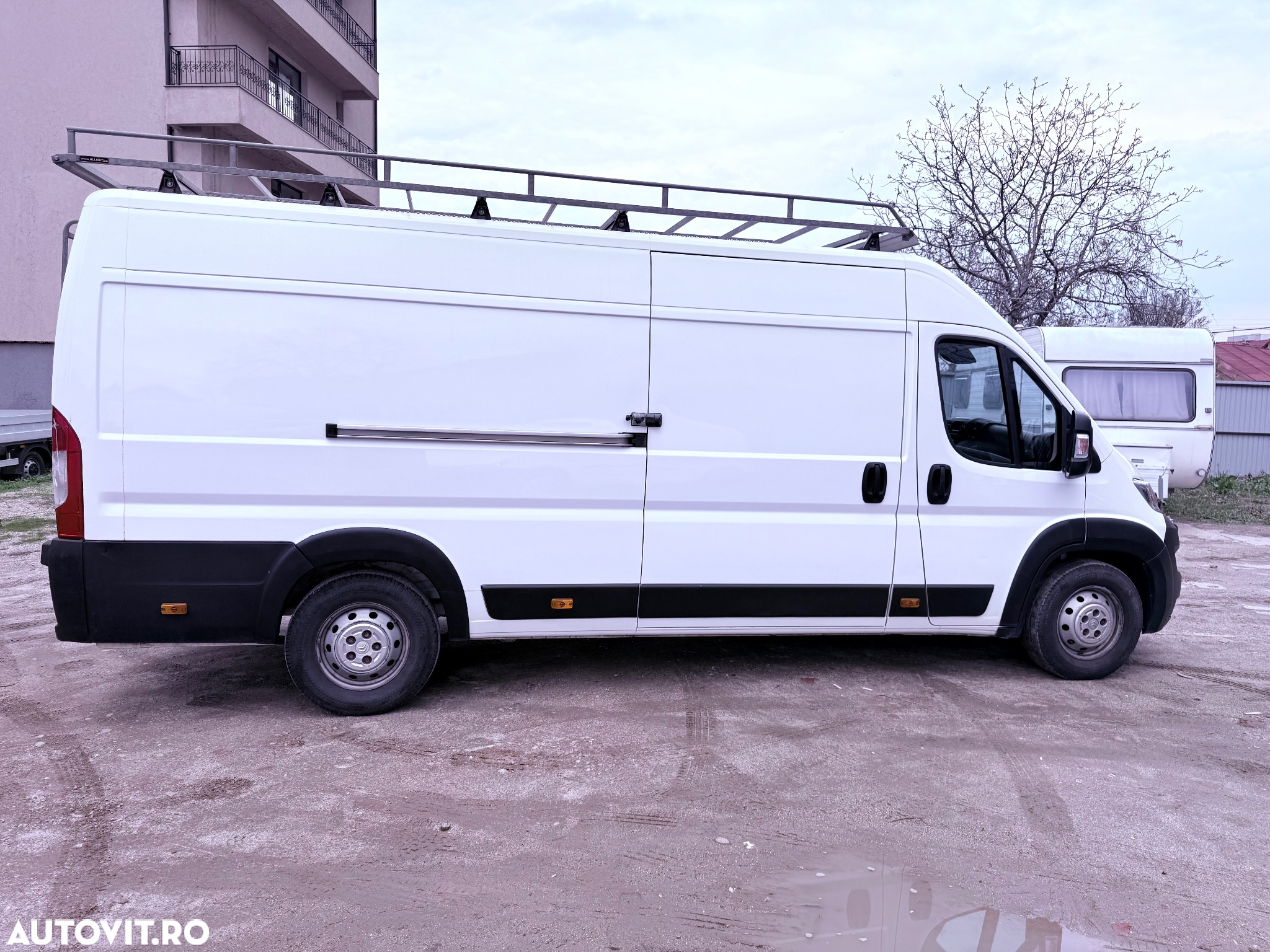 Citroën Jumper 35+ 2.2 BlueHDi 165 S&S L4 Bena CD - 13