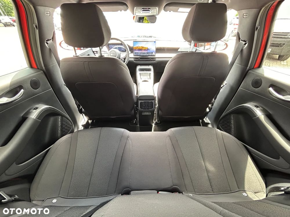 BYD Dolphin G Active E-CVT - 24
