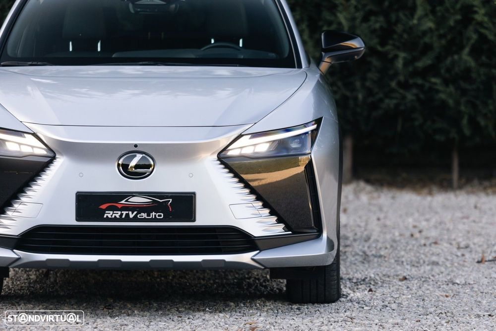 Lexus RZ 300e Premium - 26